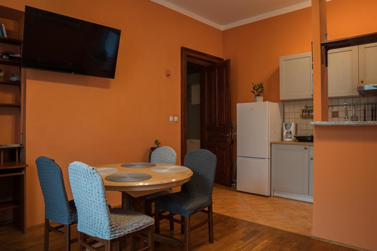 Lovran Centar, Apartman Gega Buitenkant foto